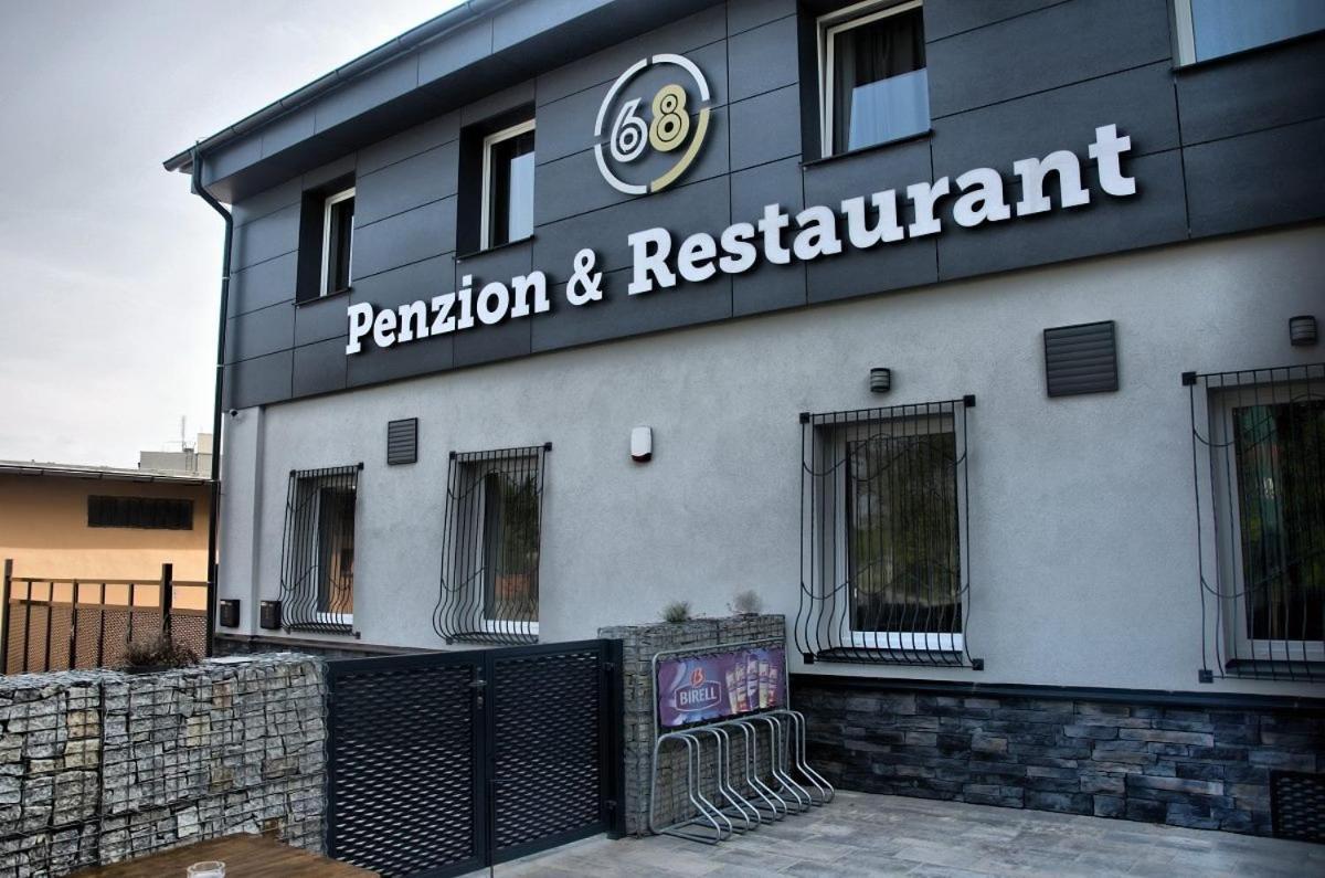 Penzion 68 호텔 클라드노 외부 사진